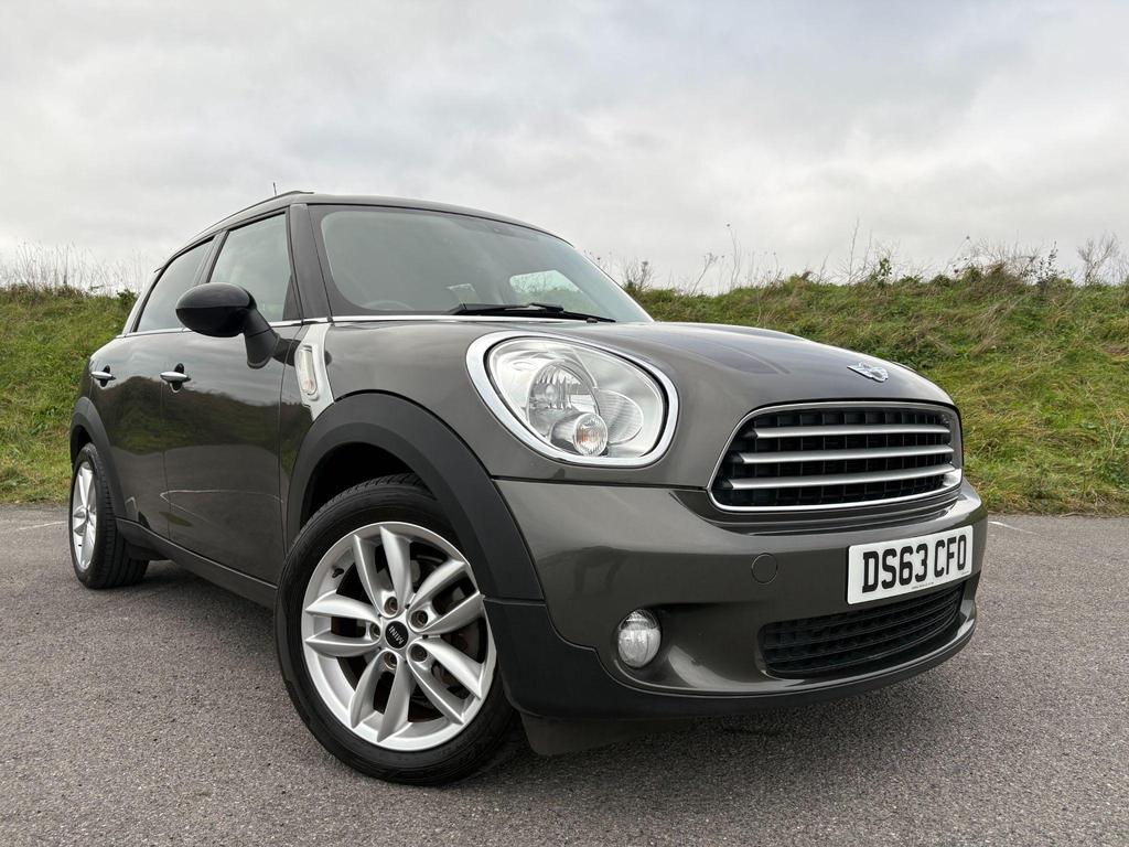 MINI Countryman 1.6 Cooper D Euro 5 (s/s) 5dr DS63 CFO